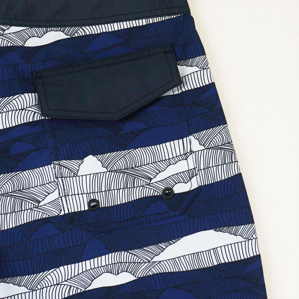 Men's Beach Shorts - In Stock | 4-Way Stretch Fabric, Digital Printing | Quick-Drying, Breathable, Water-Resistant & Sun-Protective | Cool Touch & Drape | Comfort-Focused