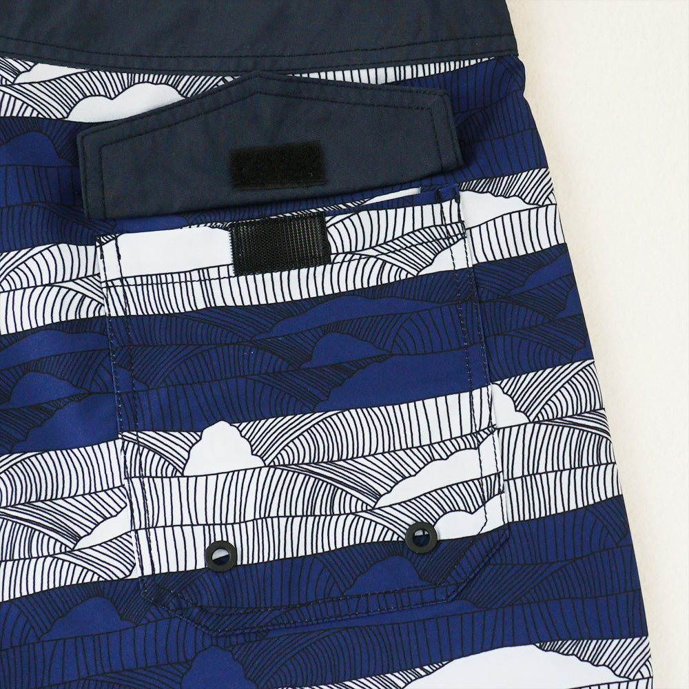 Men's Beach Shorts - In Stock | 4-Way Stretch Fabric, Digital Printing | Quick-Drying, Breathable, Water-Resistant & Sun-Protective | Cool Touch & Drape | Comfort-Focused