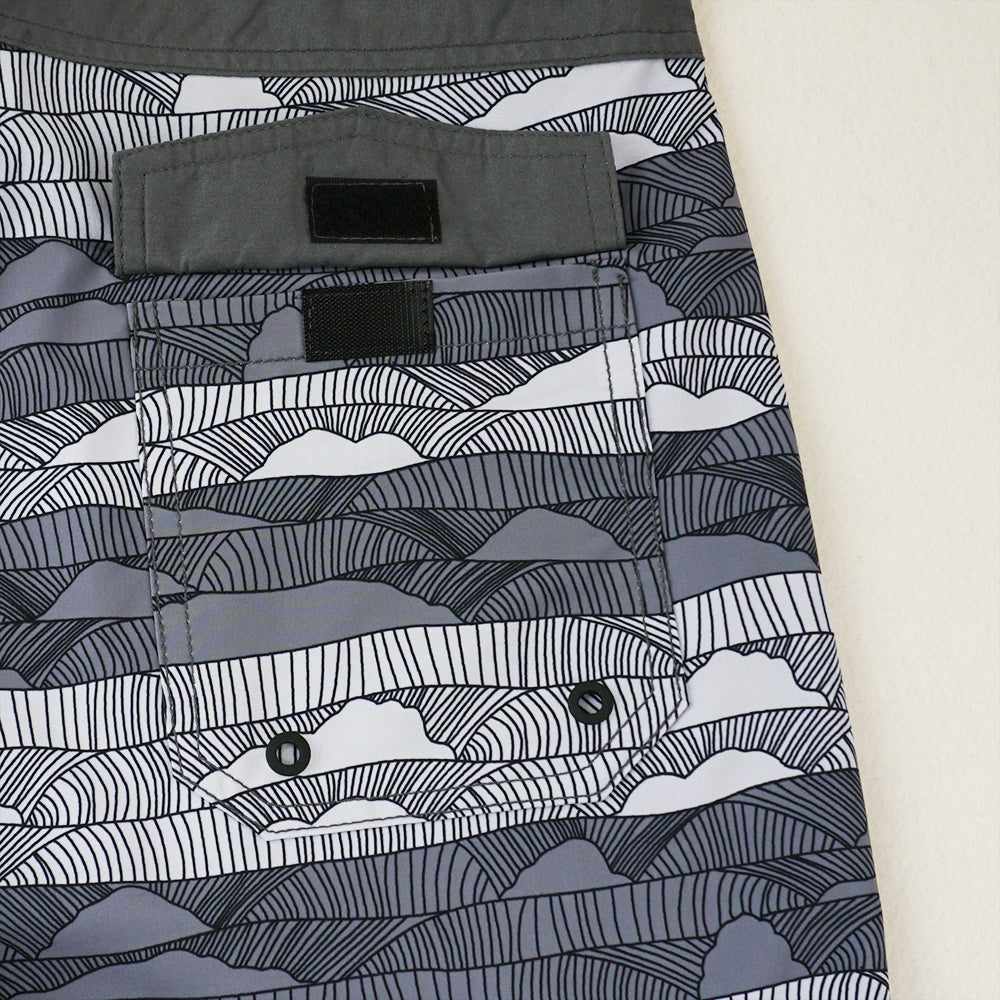 Men's Beach Shorts - In Stock | 4-Way Stretch Fabric, Digital Printing | Quick-Drying, Breathable, Water-Resistant & Sun-Protective | Cool Touch & Drape | Comfort-Focused