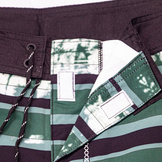 Men's Beach Shorts - In Stock | 4-Way Stretch Fabric, Digital Printing | Quick-Drying, Breathable, Water-Resistant & Sun-Protective | Cool Touch & Drape | Comfort-Focused