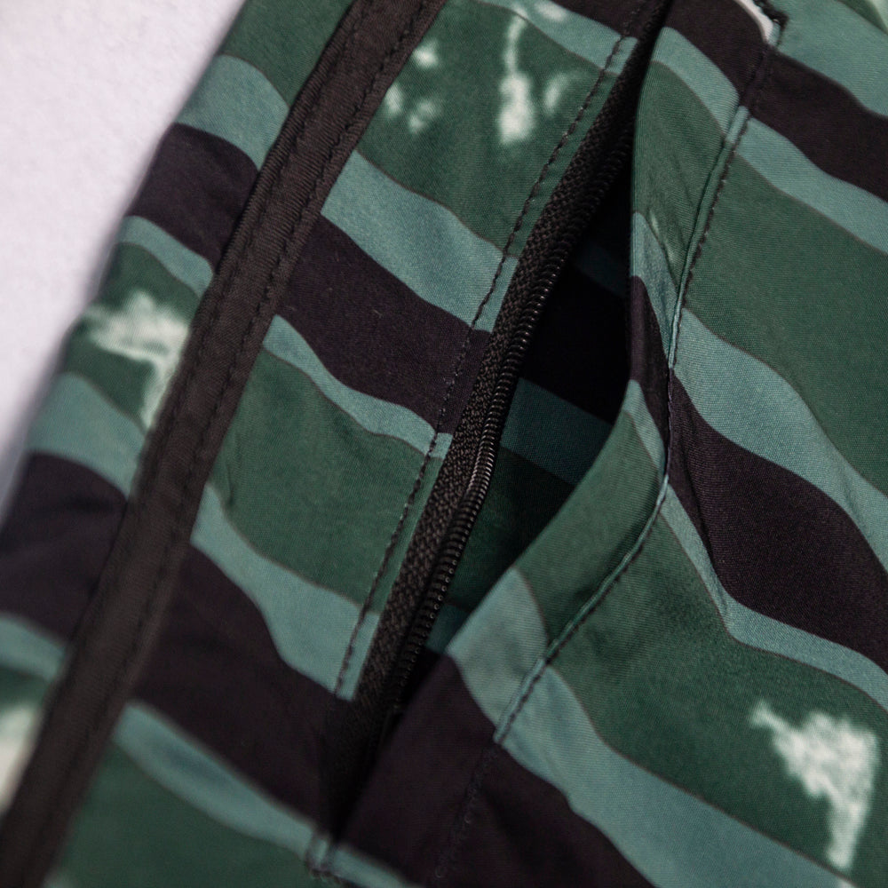 Men's Beach Shorts - In Stock | 4-Way Stretch Fabric, Digital Printing | Quick-Drying, Breathable, Water-Resistant & Sun-Protective | Cool Touch & Drape | Comfort-Focused
